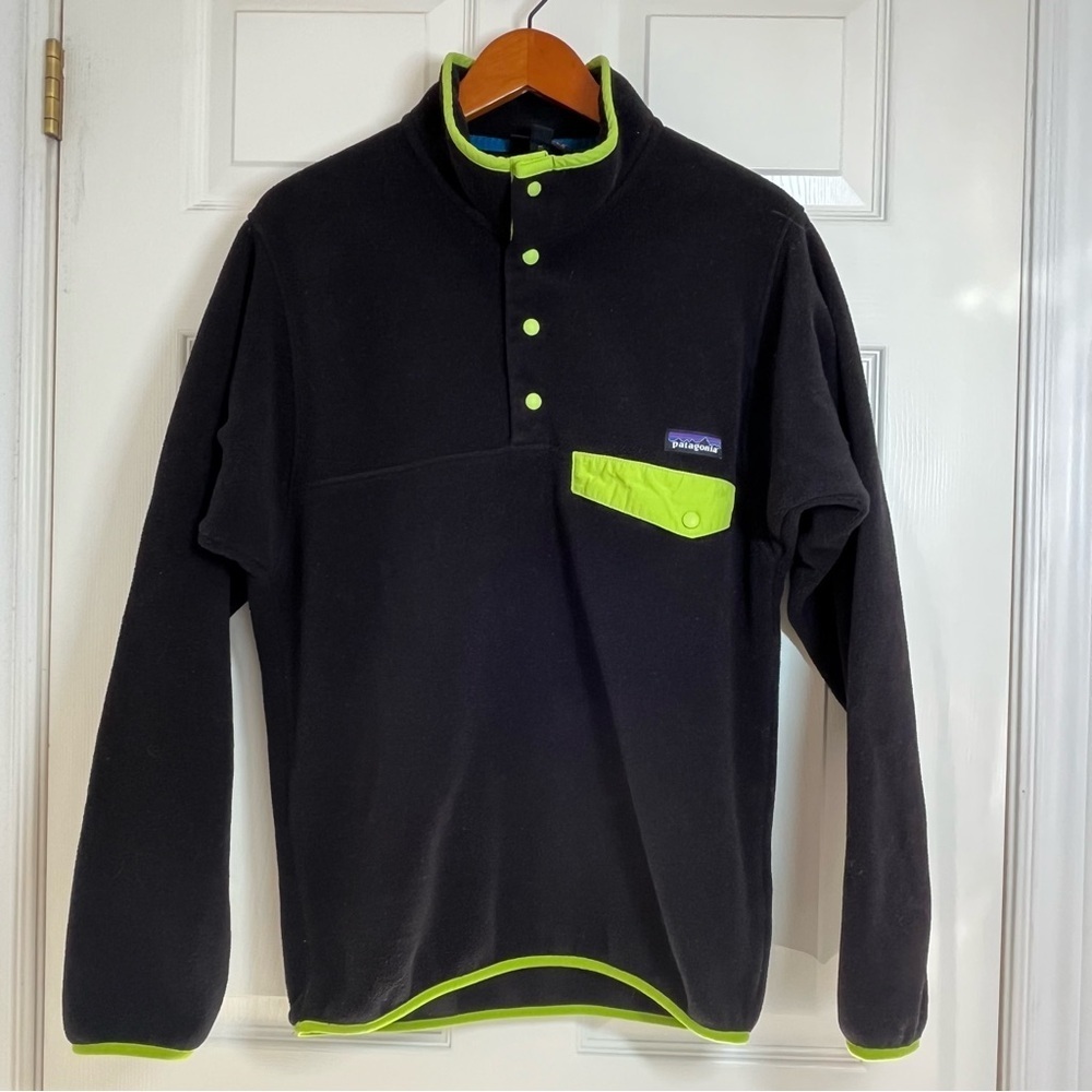 Patagonia Synchilla Snap T Black Fleece with Neon Yellow Trim Size Small